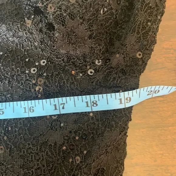 Onyx Nite Black Sequin V Neck Knee Length Dress Size 16 - Picture 6 of 9